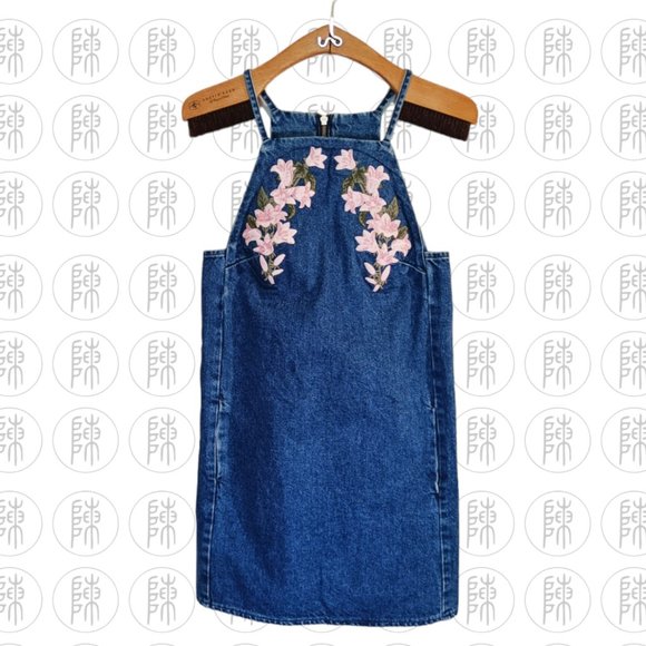Topshop Dresses & Skirts - Topshop Denim Embroidered Lilly Mini Dress Size *
